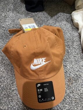 Nike Club Cap - Burnt Orange with White Swoosh